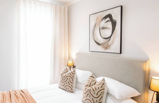 Wale’s Ocean Oasis: Luxury Swakopmund 3-Bedroom