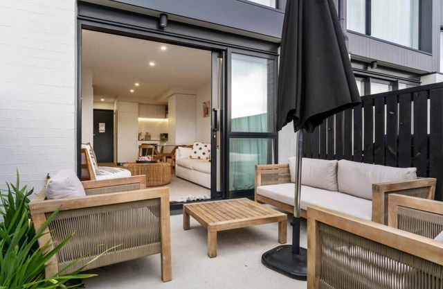 Wanaka Riverside Retreat