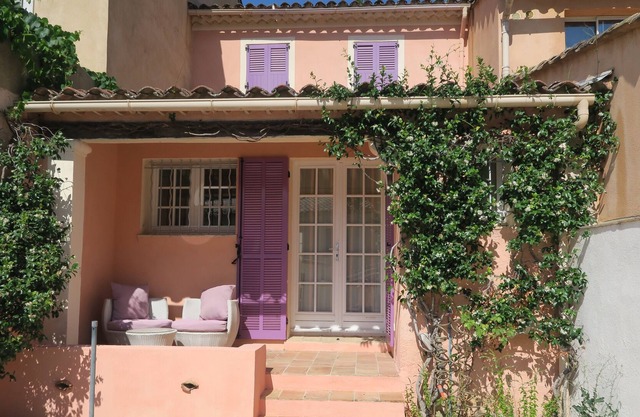 Warm, Cosy Home In Lovely Village Of Provence