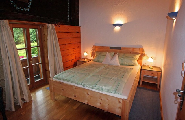 "wasserfall" Baubiologische Ferienwohnung 60 qm, Zwei Extra Schlafzimmer
