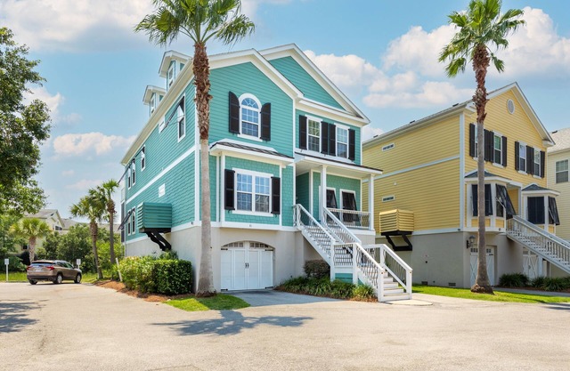 Water's Edge 81 - Townhome - Pool