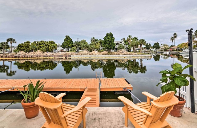 Waterfront Hernando Beach Home w/ 40-foot Dock!