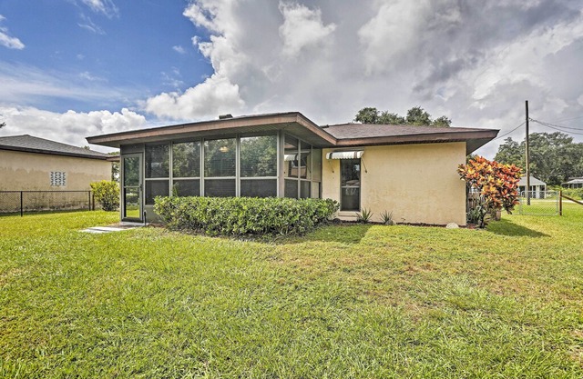 Waterfront Lake Placid Home w/ Dock + Kayaks!