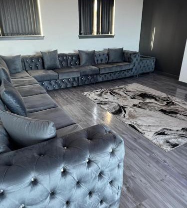 Waterfront luxury apartment