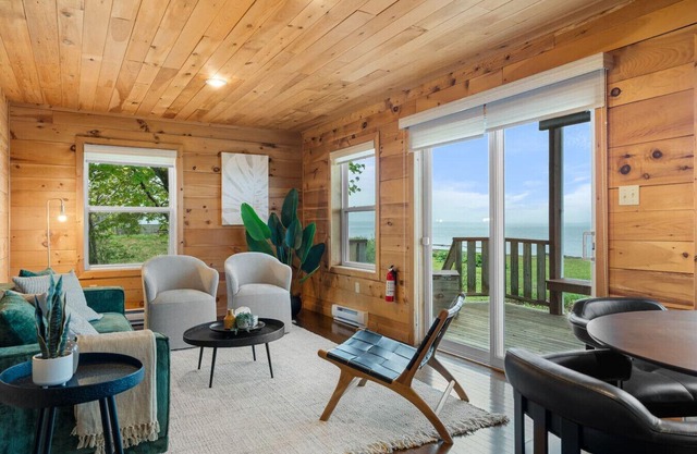 Waterfront Oasis | Chic, Kid-Friendly +Wharf Views