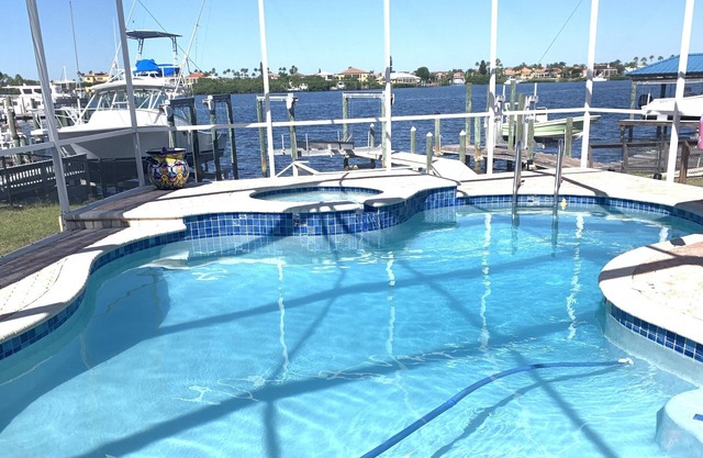 Waterfront Pool Home with Dock directly On Bal Harbor