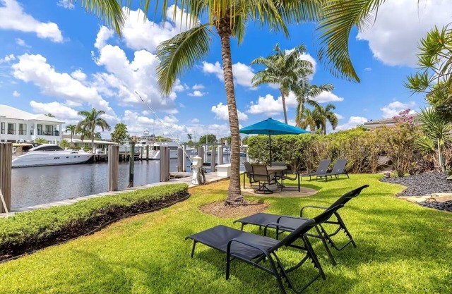 Waterfront Villa With Private Dock – Near Cruise Port
