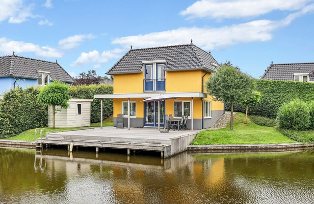 Waterfront Villa Near Groningen