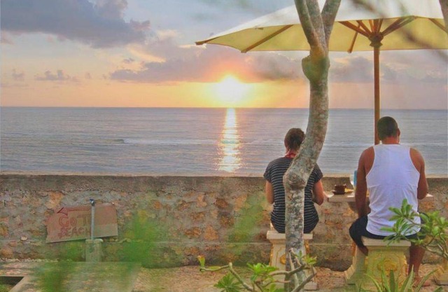 Waterside Inn Nusa Penida
