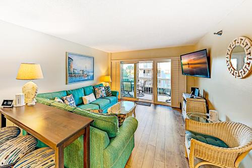 Chateaux Indian Shores 