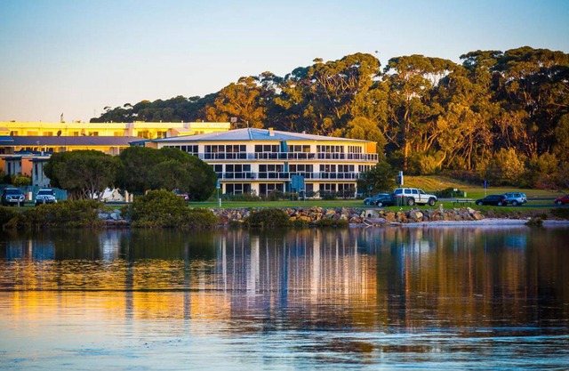 Waterview Luxury Apartments