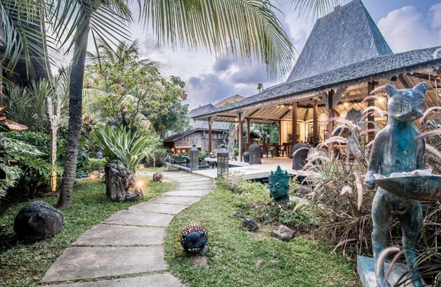 Wayang Retreat