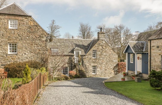 Weavers Cottage