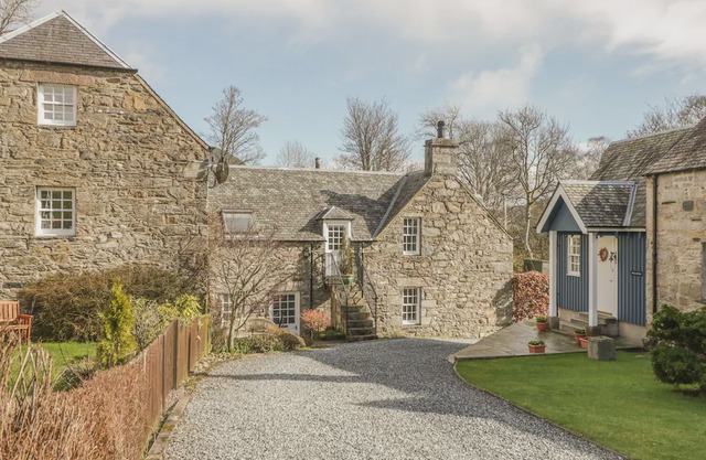 Weavers Cottage, KENMORE