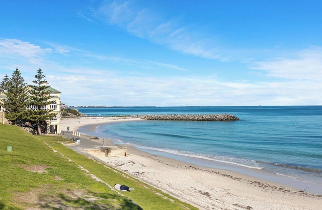 Welcome to our three-bedroom, one bathroom beach apartment that's ideal for friends, families or bus