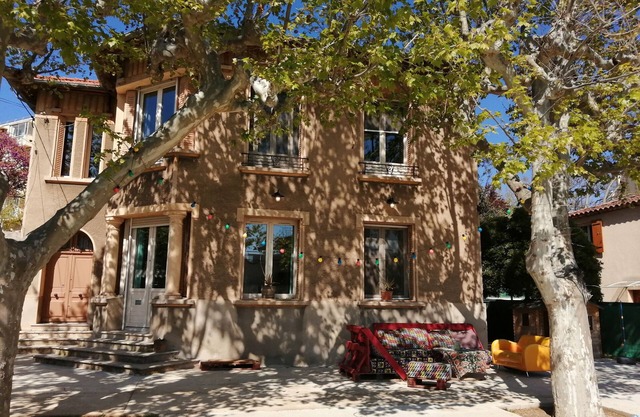 WELCOME TO THE VILLA AUX QUELQUES FLEURS - MARSEILLE