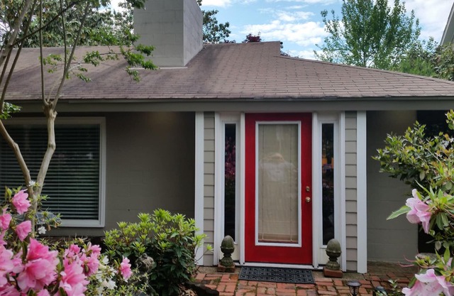 Welcome to "Water Oak Cottage"