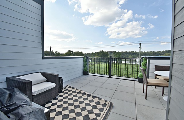 Welcome to Your Riverside Retreat in Knoxville, TN!