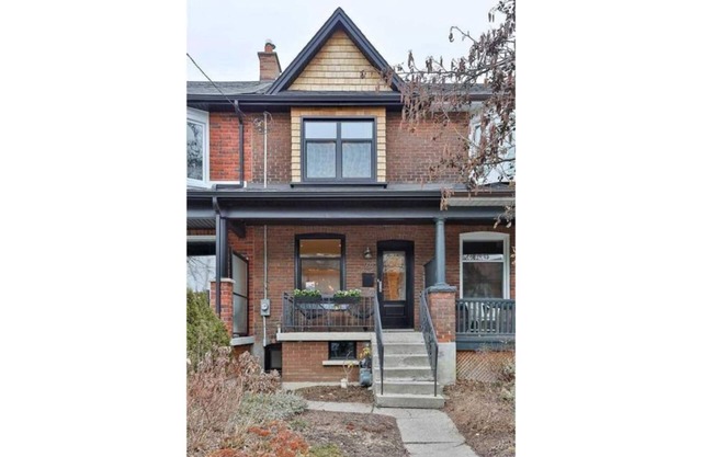 Welcoming basement studio suite in Toronto