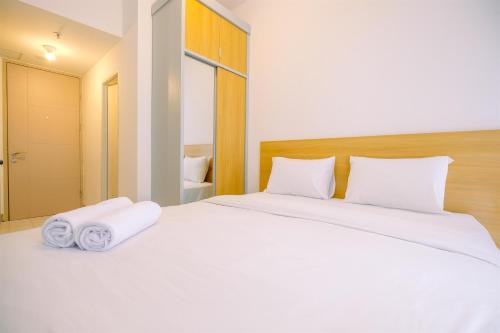 Well Furnished and Restful Studio Tokyo Riverside PIK 2 Apartment By Travelio