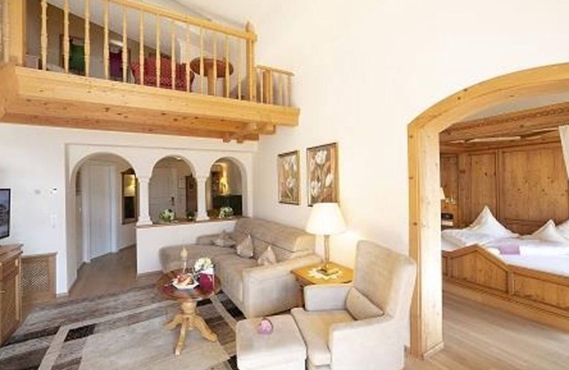 Wellness-residenzsuite ca. 85 m² ab 7 Nächte - Der Alpine Kraftplatz - Alpenrose/Cocoon Lodge