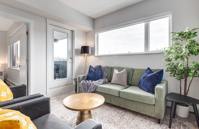 West Facing w/ 2 King Beds, Great For Families