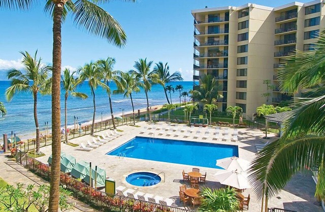 WEST MAUI IS OPEN & WE ARE READY TO HOST YOU! OCEANVIEW UNIT, NEAR BEACHES.
