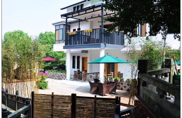 Westlake Longshang Boutique Hotel