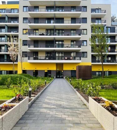 WestSide Garden Modren Family Apartment with Parking