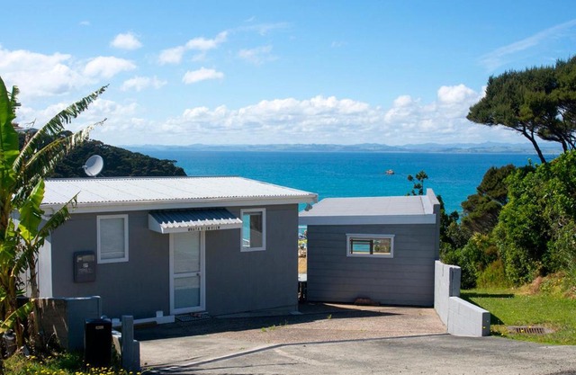 What a View View - Whatuwhiwhi Holiday Home