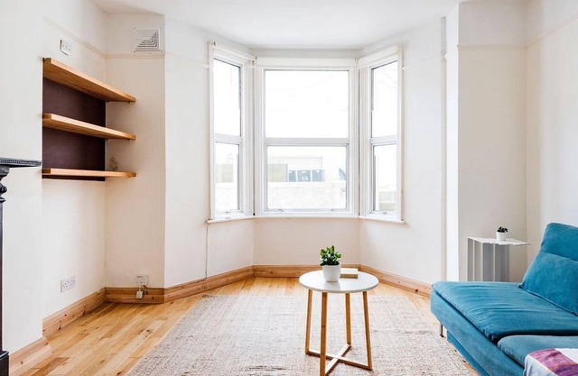 Whimsical Notting Hill Garden Flat