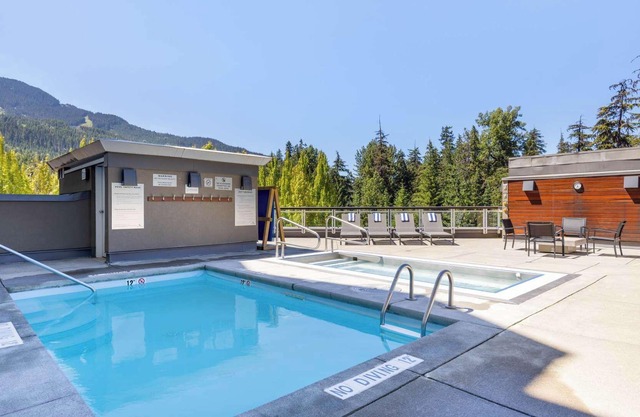 Whistler - Le Chamois - 1 Bedroom #302