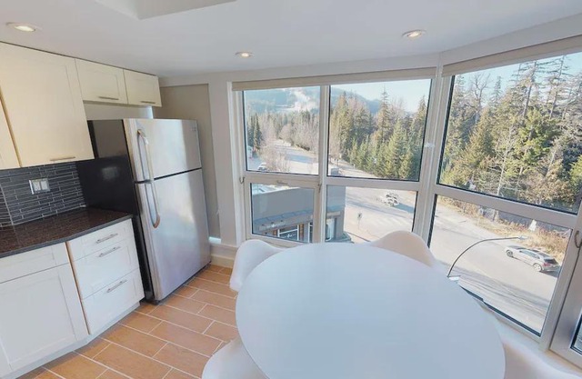 Whistler - Le Chamois -Signature 1 Bedroom #408
