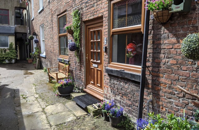 Whitby Holiday Cottage old fishermans residence sleeps 6