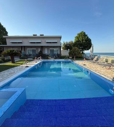 White Shark, Panel Hospitality Homes & Villas