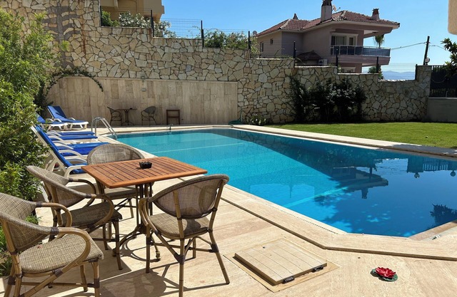 White Suites Icmeler