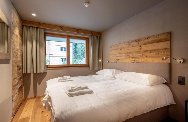 Wifi, 150m from ski lifts, terrace, balcony, tv, ski locker, 63m², Zinal