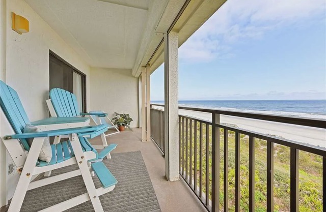 Windjammer 402, 2 Bedrooms, Sleeps 6, Ocean Front, 4th Floor, Elevator