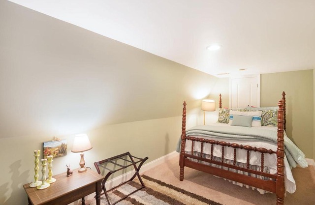 Windsong Chalet