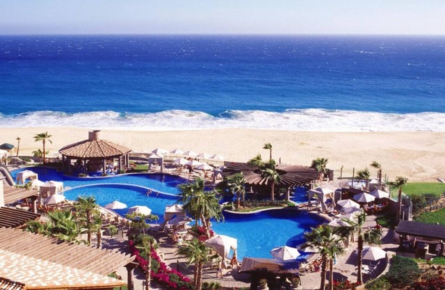Winter Holidays at Pueblo Bonito Sunset Beach - Gorgeous ocean view!