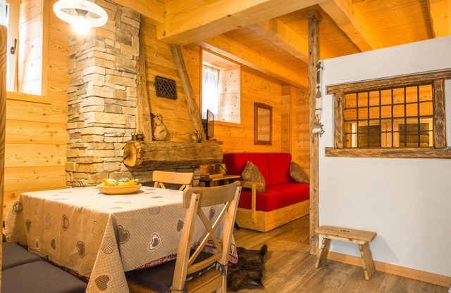 wonderful hut on the edge of the woods in Valle di Ledro for total relaxation