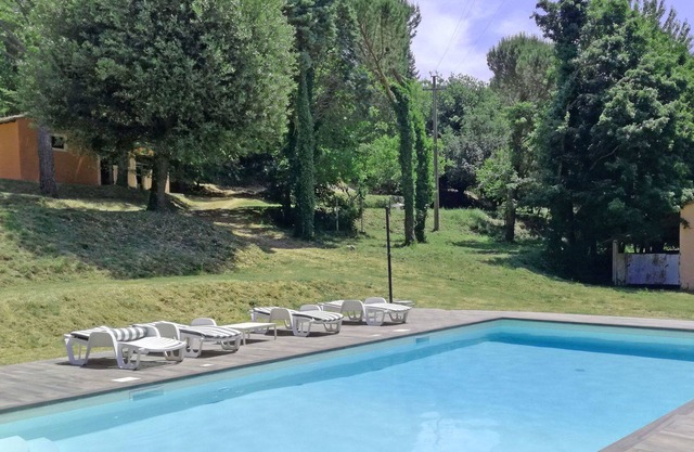 Wonderful private villa with private pool, WIFI, TV, panoramic view and parking, close to Arezzo