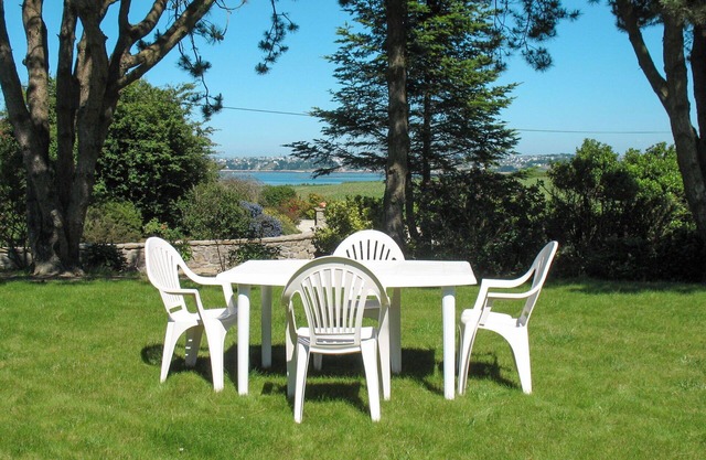 Wonderful private villa for 4 guests with WIFI, TV, terrace and pets allowed