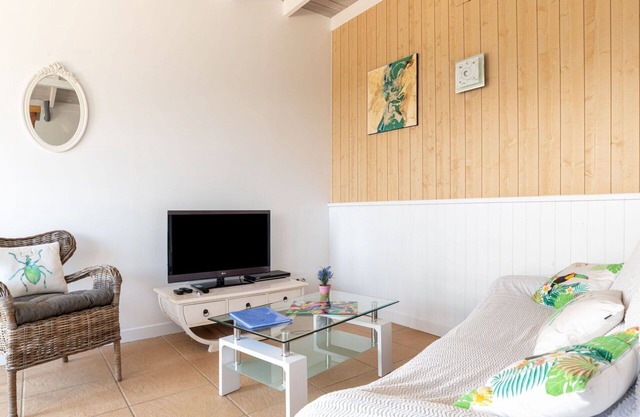 Wonderful private villa with WIFI, private pool, A/C, TV, terrace, pets allowed and panoramic view