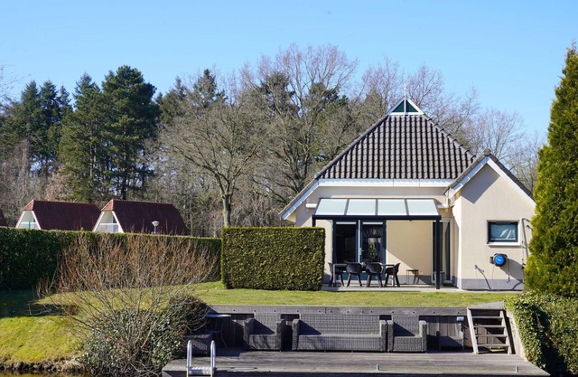 Wonderful private villa for 6 people with WIFI, pool, TV, terrace, pets allowed and parking