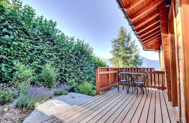 Wonderful private villa for 8 guests with WIFI, TV, terrace and panoramic view