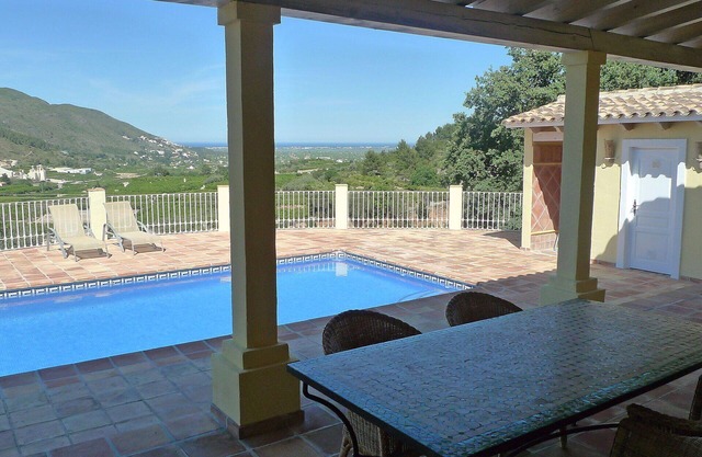 Wonderful private villa for 6 people with WIFI, A/C, private pool, TV, terrace and panoramic view