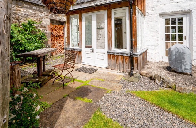 Wonderful private villa for 2 people with WIFI, patio, panoramic view and parking
