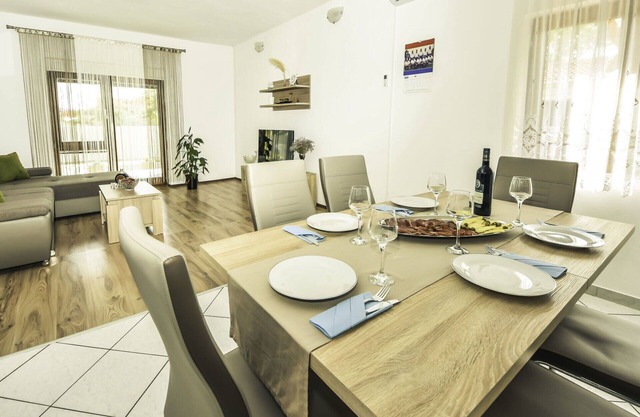 Wonderful private villa for 5 guests with WIFI, A/C, TV and terrace
