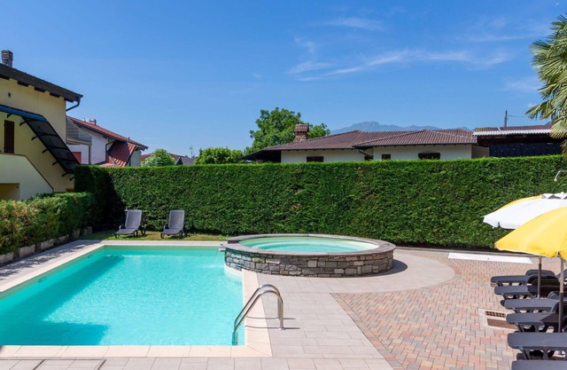 Wonderful private villa for 4 people with WIFI, A/C, pool, TV, terrace and pets allowed